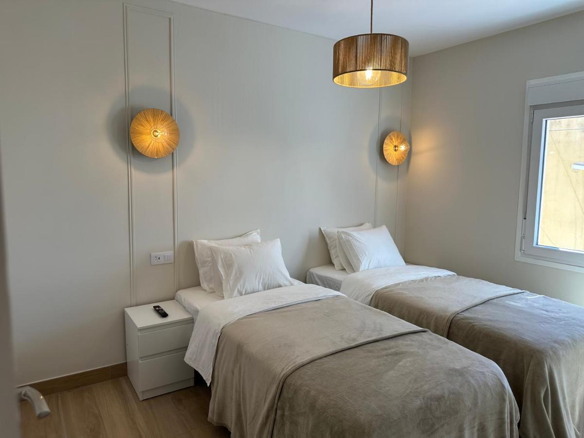 New Luxe Benalmadena Beach House ภายนอก รูปภาพ